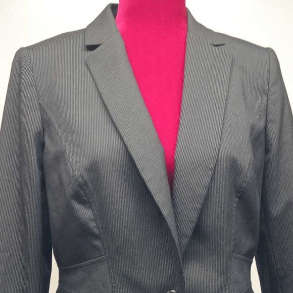 Tahari One-button-noth lapel shape blazer women's Sz 8 stripe blazer - Picture 4 of 10